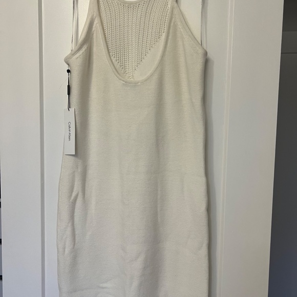 Large Calvin Klein Cotton Dress in White/Cream - Picture 2 of 5